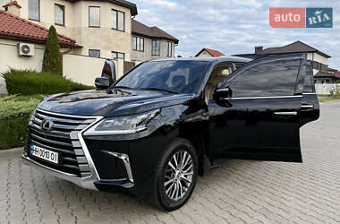 Позашляховик / Кросовер Lexus LX 2016 в  фото 146 Позашляховик / Кросовер Lexus LX 2016 в