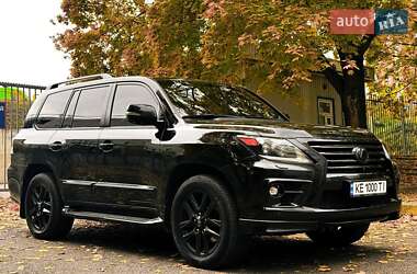 Позашляховик / Кросовер Lexus LX 2015 в Дніпрі