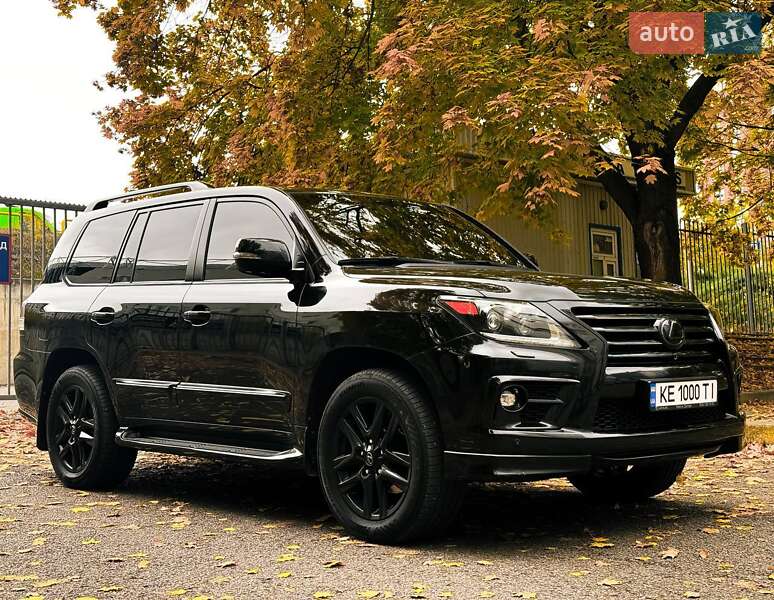 Внедорожник / Кроссовер Lexus LX 2015 в 
