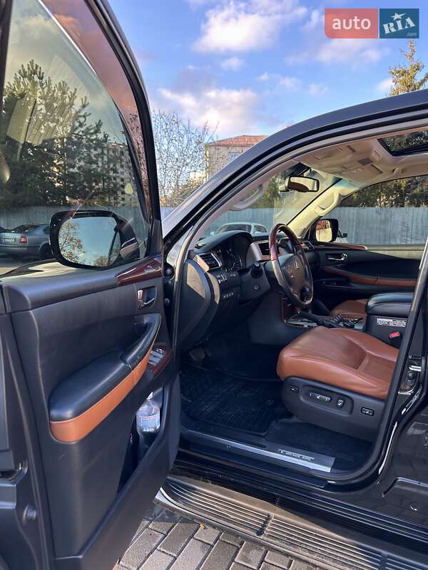 Позашляховик / Кросовер Lexus LX 2014 в Києві