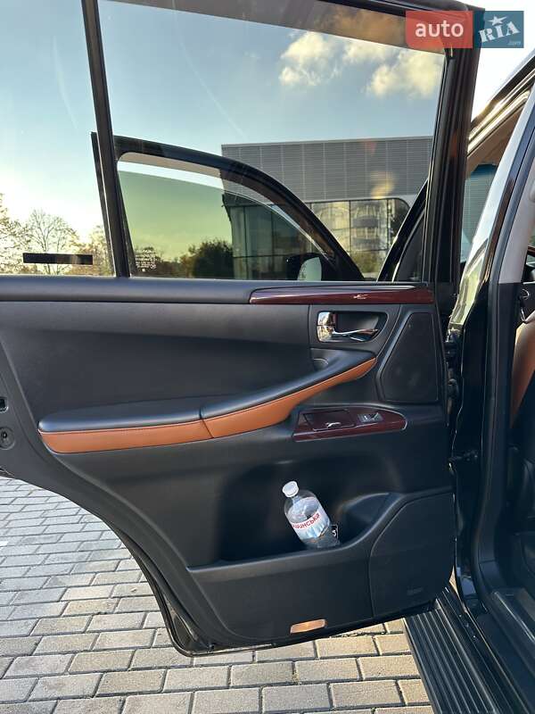 Позашляховик / Кросовер Lexus LX 2014 в Києві