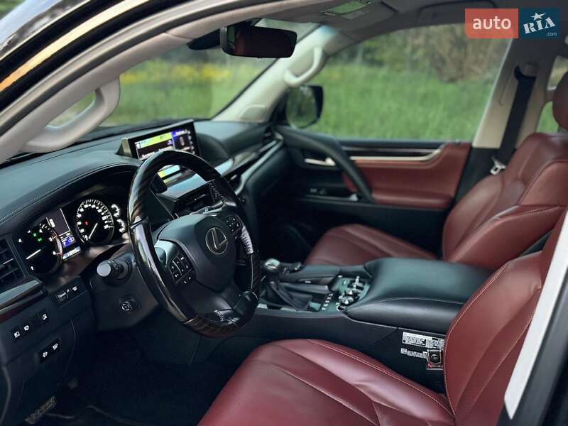 Внедорожник / Кроссовер Lexus LX 2018 в Киеве фото 15 Внедорожник / Кроссовер Lexus LX 2018 в Киеве