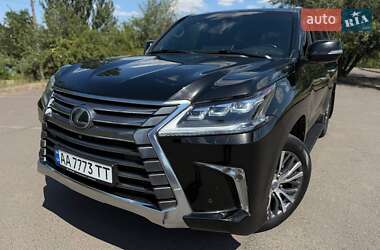 Внедорожник / Кроссовер Lexus LX 2017 в 