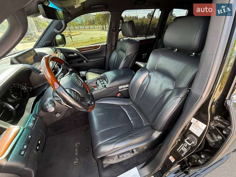 Позашляховик / Кросовер Lexus LX 2017 в Кривому Розі фото 30 Позашляховик / Кросовер Lexus LX 2017 в Кривому Розі