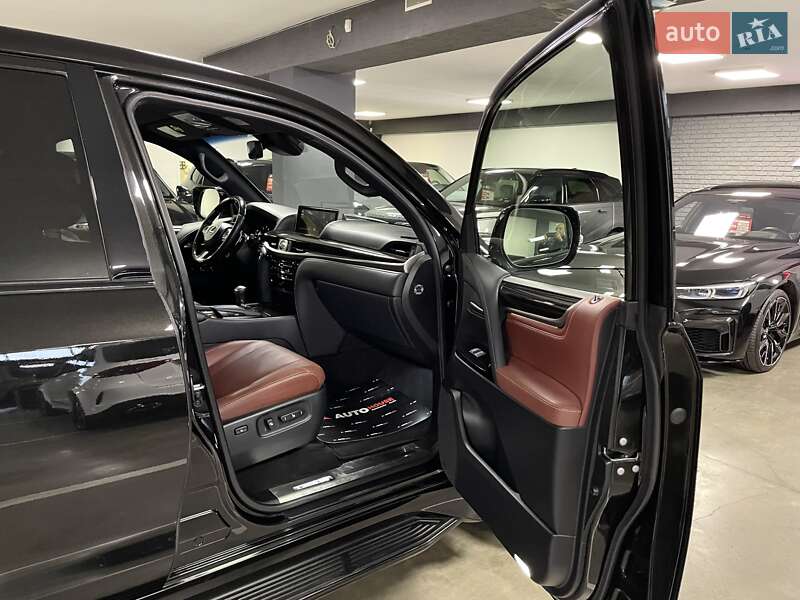 Внедорожник / Кроссовер Lexus LX 2019 в Львове