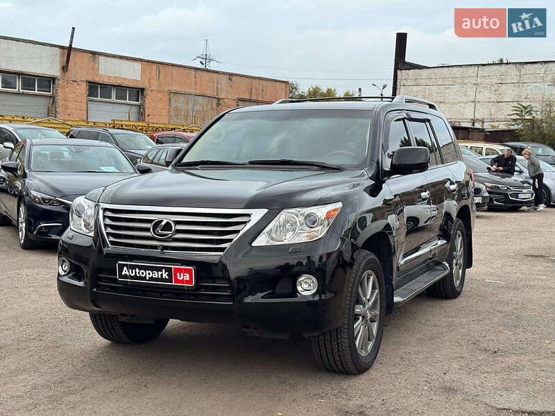 Lexus LX 2008