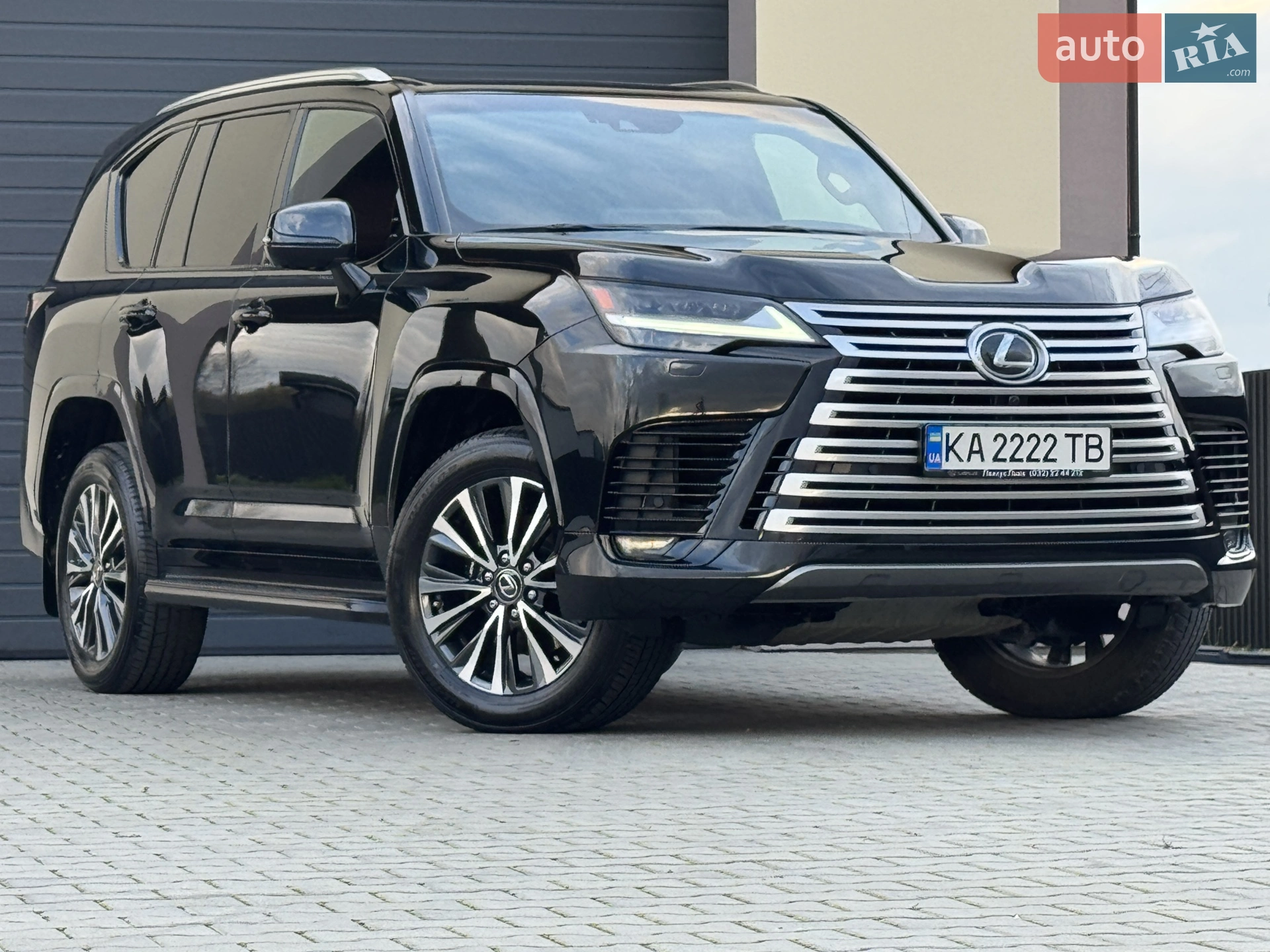 2023 Lexus LX - мініатюра 3