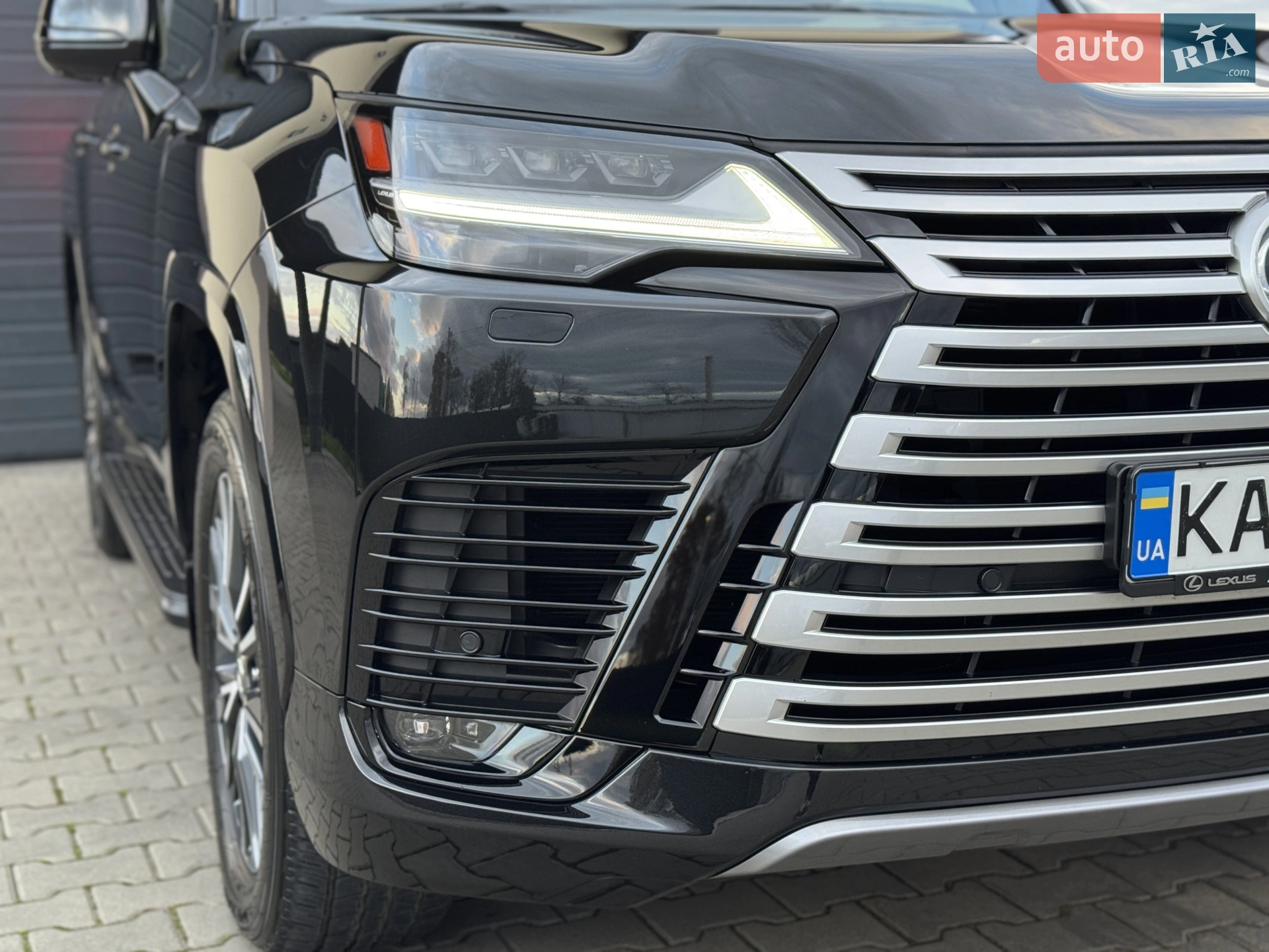 2023 Lexus LX - мініатюра 5