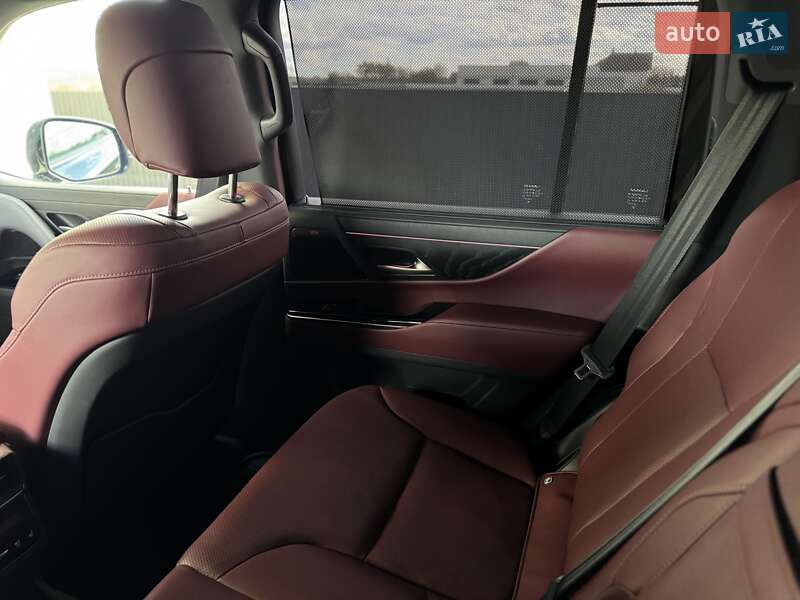 Внедорожник / Кроссовер Lexus LX 2023 в Стрые