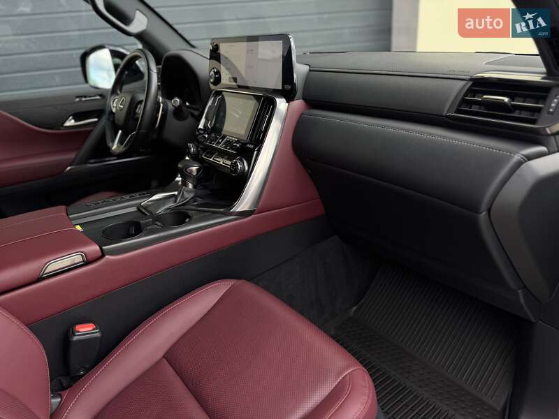 Внедорожник / Кроссовер Lexus LX 2023 в Стрые