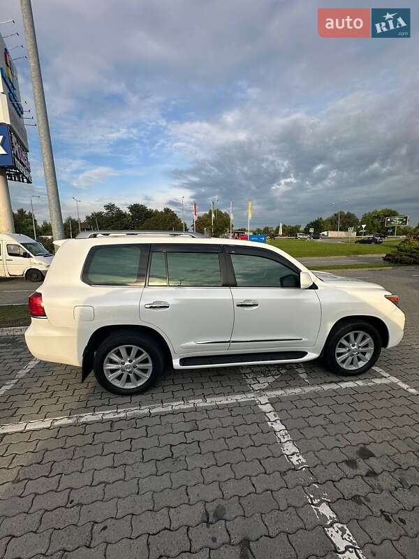 Внедорожник / Кроссовер Lexus LX 2008 в Львове