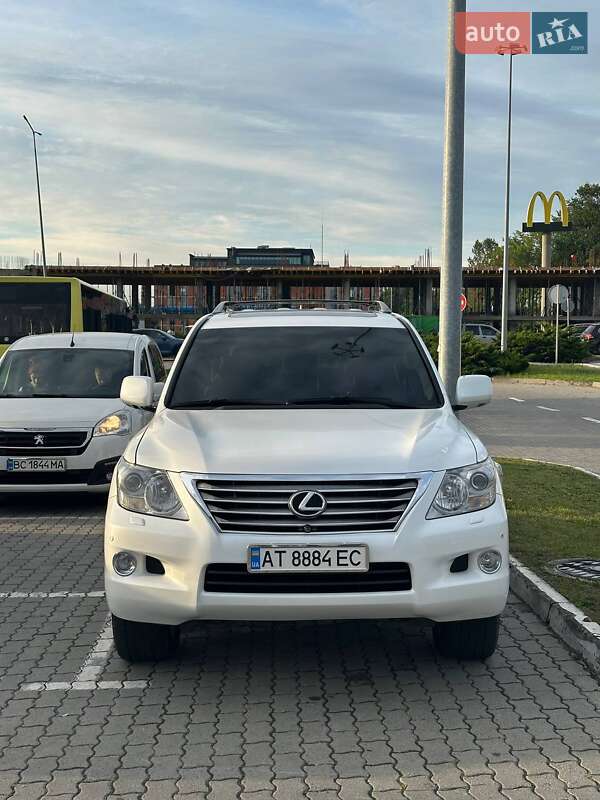 Внедорожник / Кроссовер Lexus LX 2008 в Львове