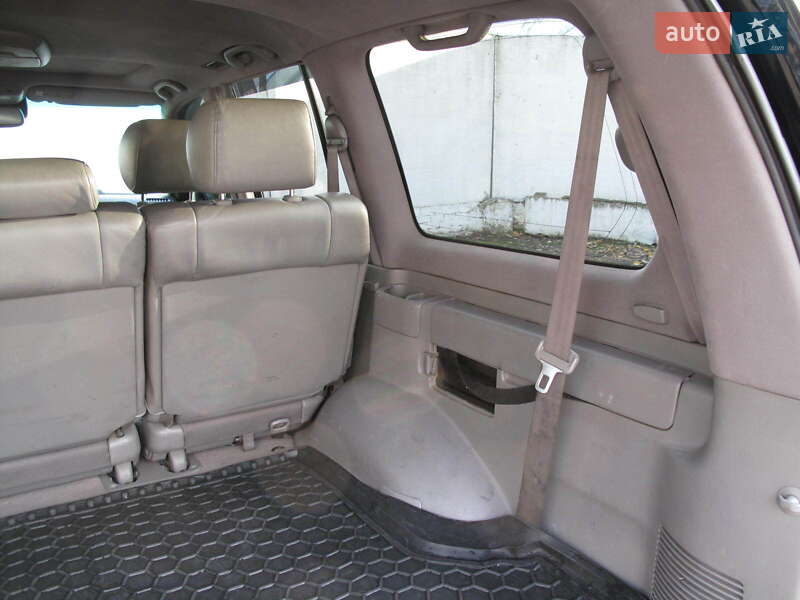 Внедорожник / Кроссовер Lexus LX 2004 в Киеве