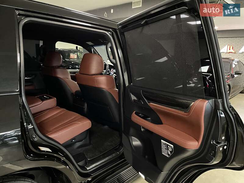 Позашляховик / Кросовер Lexus LX 2018 в Львові фото 37 Позашляховик / Кросовер Lexus LX 2018 в Львові