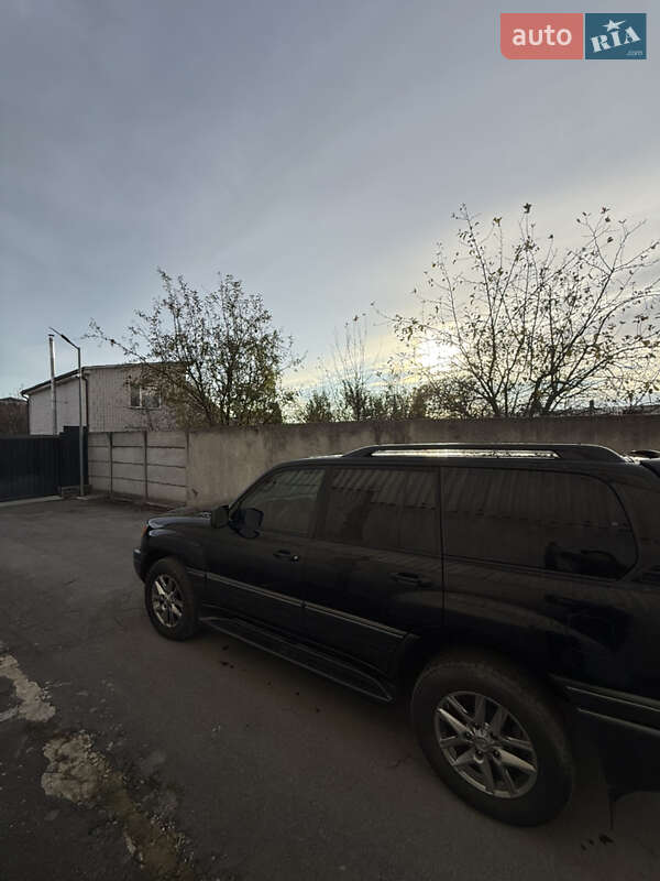 Внедорожник / Кроссовер Lexus LX 2006 в Берёзовке