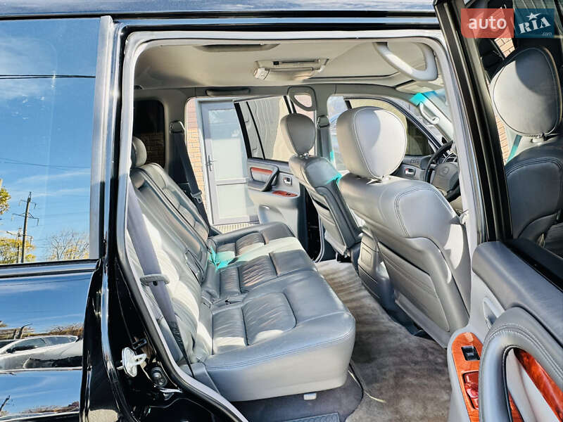 Внедорожник / Кроссовер Lexus LX 1999 в Одессе