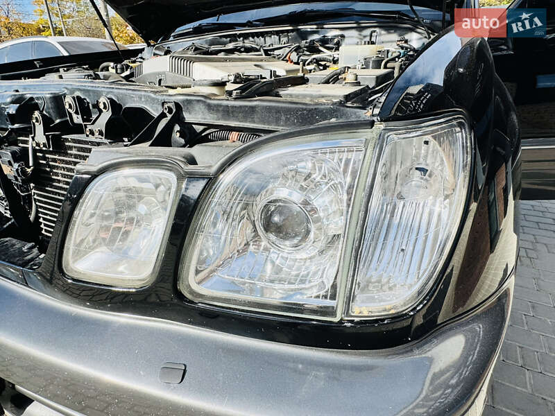 Внедорожник / Кроссовер Lexus LX 1999 в Одессе