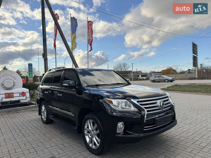 Позашляховик / Кросовер Lexus LX 2008 в Харкові