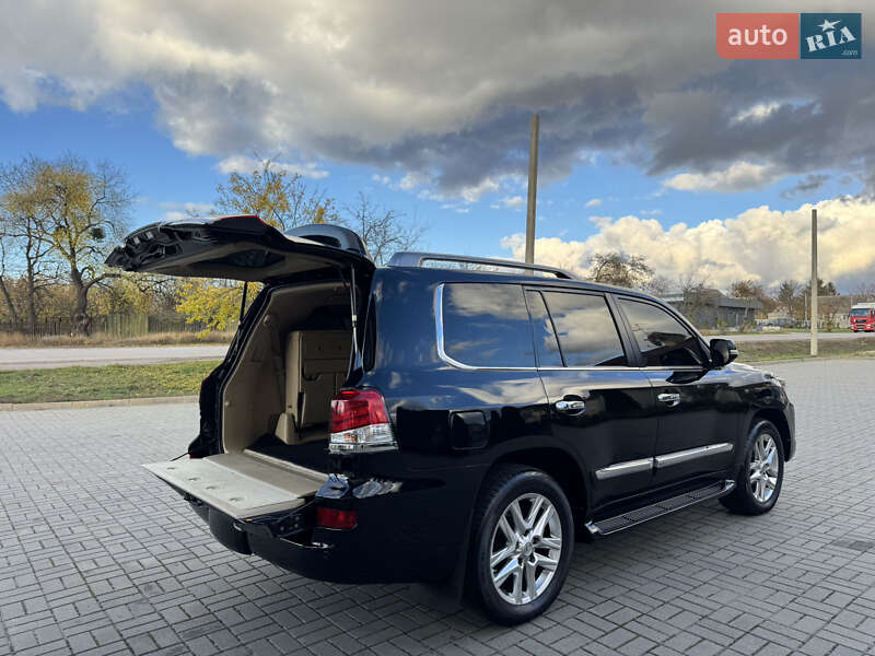 Позашляховик / Кросовер Lexus LX 2008 в Харкові