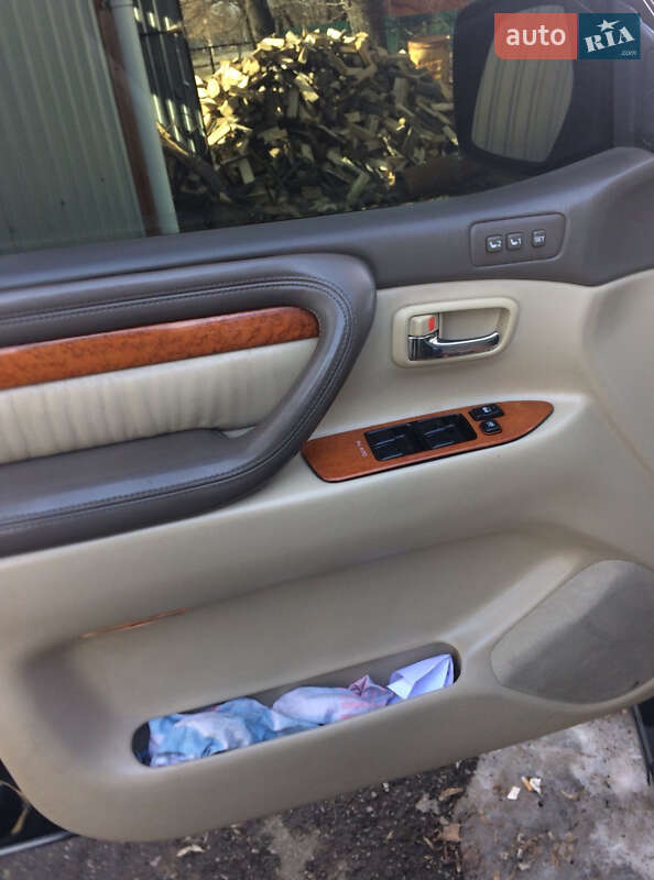 Позашляховик / Кросовер Lexus LX 2003 в Вінниці