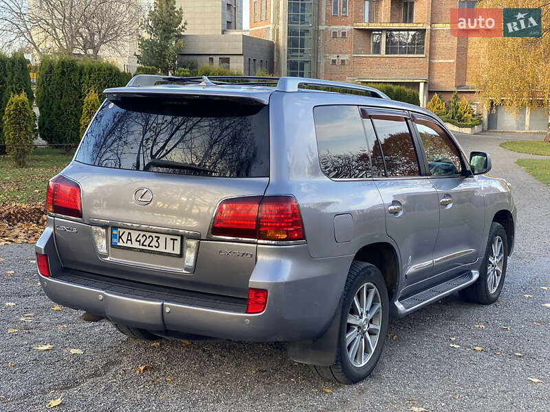 Внедорожник / Кроссовер Lexus LX 2008 в Хмельницком