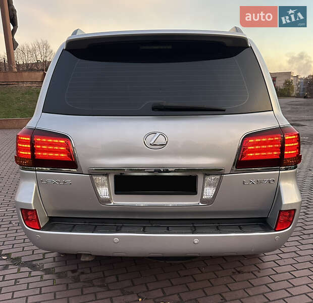 Внедорожник / Кроссовер Lexus LX 2008 в Днепре