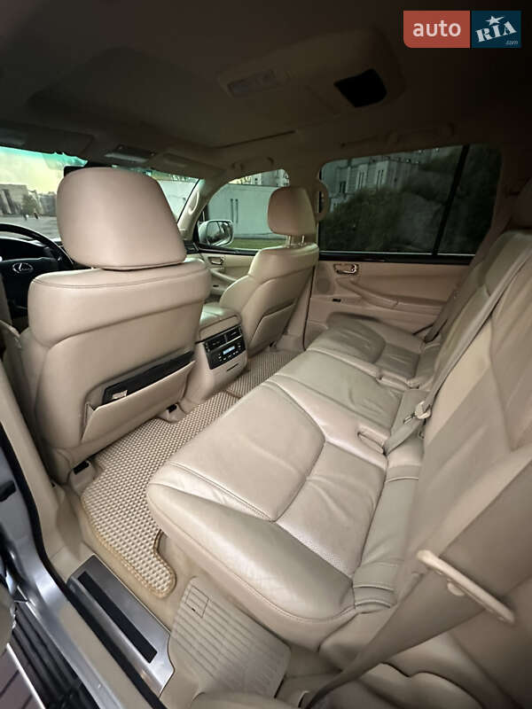 Внедорожник / Кроссовер Lexus LX 2008 в Днепре
