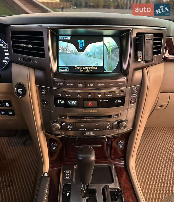 Внедорожник / Кроссовер Lexus LX 2008 в Днепре