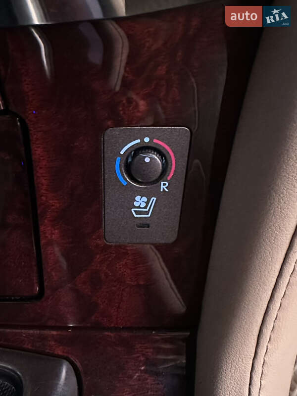 Внедорожник / Кроссовер Lexus LX 2008 в Днепре