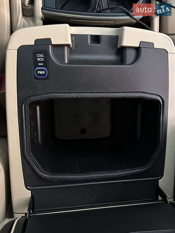 Внедорожник / Кроссовер Lexus LX 2008 в Днепре