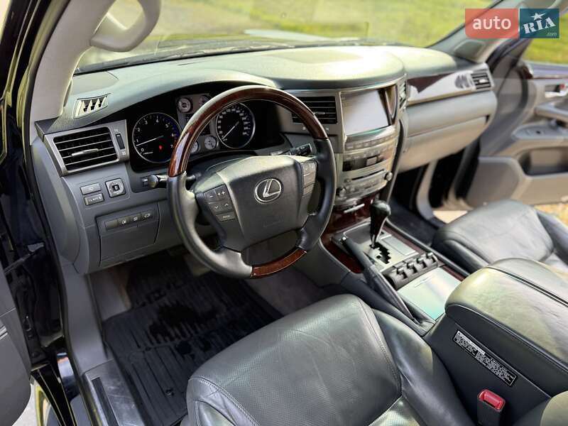 Внедорожник / Кроссовер Lexus LX 2010 в Днепре фото 18 Внедорожник / Кроссовер Lexus LX 2010 в Днепре