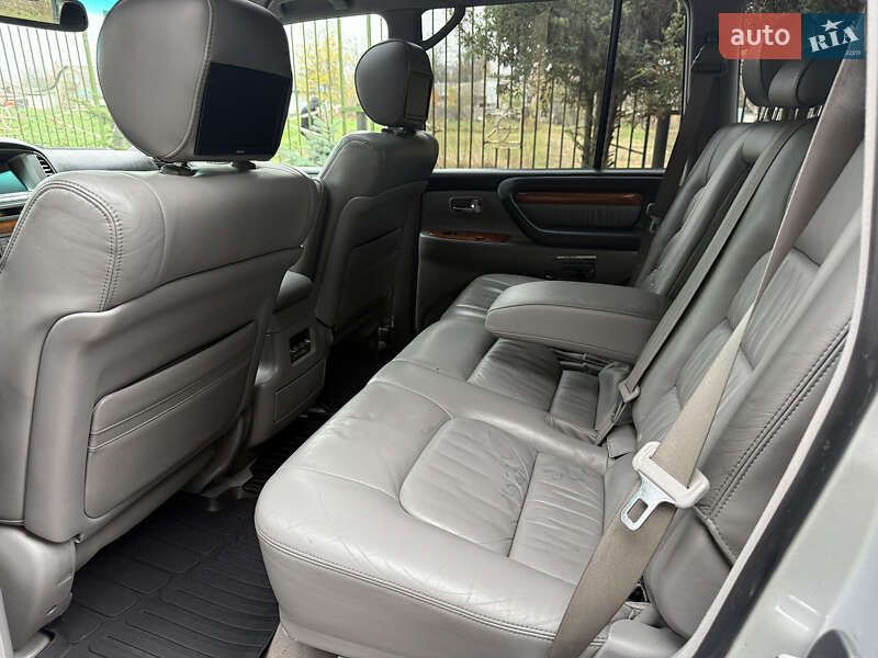 Внедорожник / Кроссовер Lexus LX 2006 в Нежине