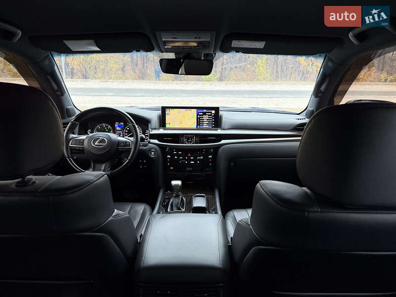 Позашляховик / Кросовер Lexus LX 2021 в Дніпрі