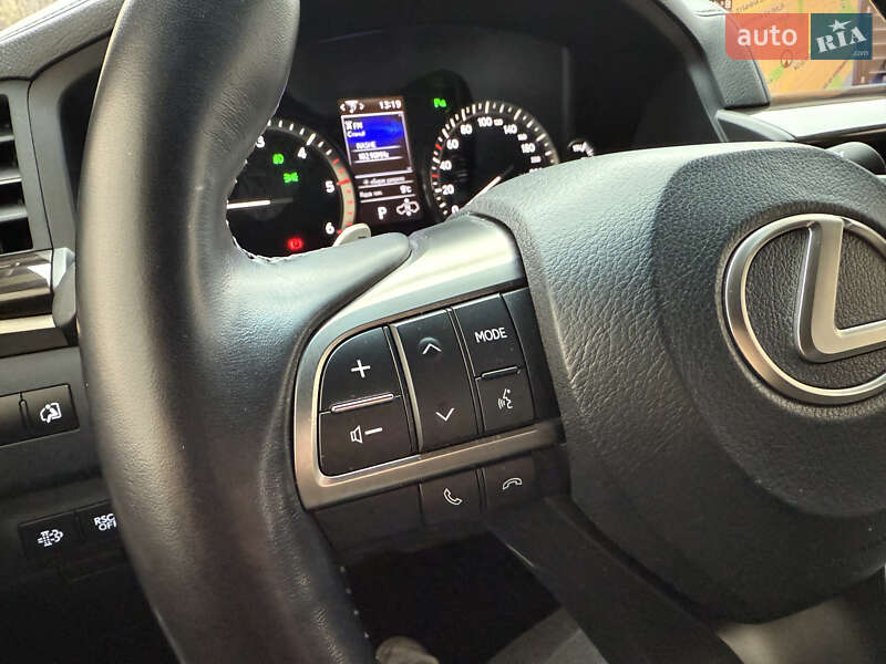 Позашляховик / Кросовер Lexus LX 2021 в Дніпрі