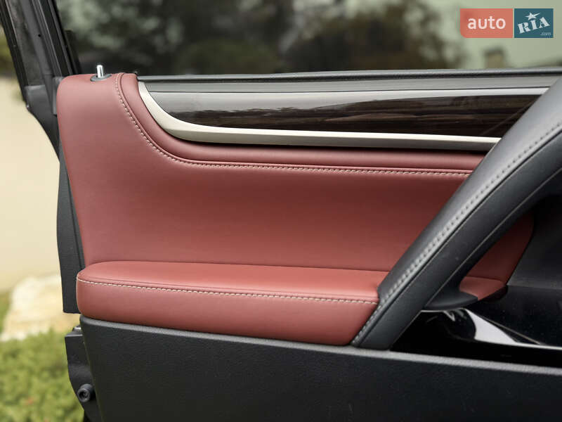 Внедорожник / Кроссовер Lexus LX 2019 в Львове фото 29 Внедорожник / Кроссовер Lexus LX 2019 в Львове