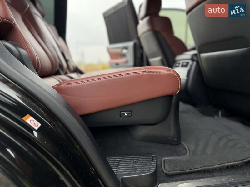 Внедорожник / Кроссовер Lexus LX 2019 в Львове фото 70 Внедорожник / Кроссовер Lexus LX 2019 в Львове