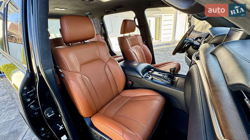 Позашляховик / Кросовер Lexus LX 2018 в Івано-Франківську