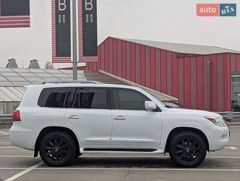 Позашляховик / Кросовер Lexus LX 2010 в Києві