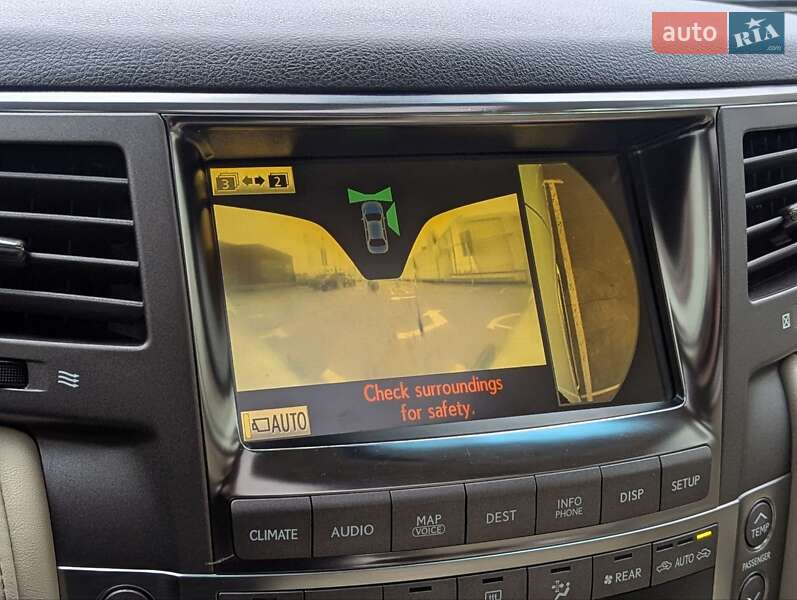 Позашляховик / Кросовер Lexus LX 2010 в Києві