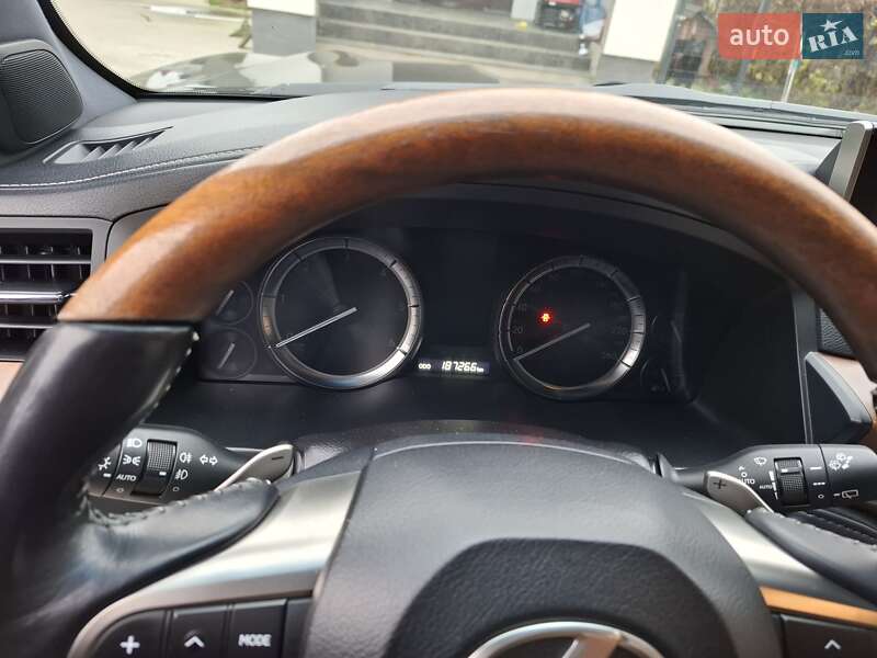 Внедорожник / Кроссовер Lexus LX 2016 в Киеве фото 13 Внедорожник / Кроссовер Lexus LX 2016 в Киеве