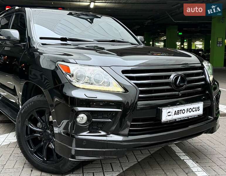 Внедорожник / Кроссовер Lexus LX 2012 в Киеве