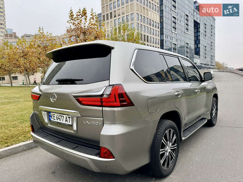 Позашляховик / Кросовер Lexus LX 2016 в Дніпрі фото 23 Позашляховик / Кросовер Lexus LX 2016 в Дніпрі