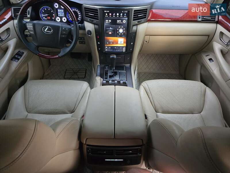 Внедорожник / Кроссовер Lexus LX 2011 в Первомайске