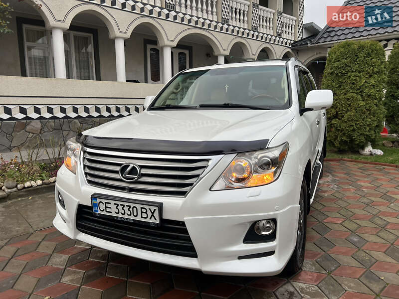 Внедорожник / Кроссовер Lexus LX 2008 в Черновцах