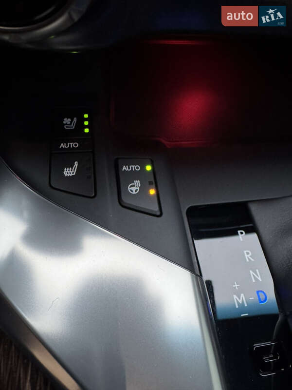 Позашляховик / Кросовер Lexus LX 2023 в Києві