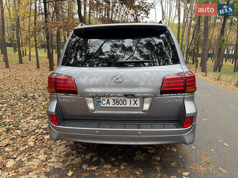 Позашляховик / Кросовер Lexus LX 2010 в Києві