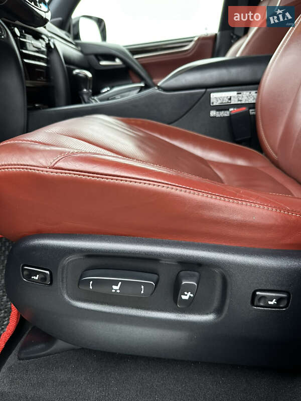 Позашляховик / Кросовер Lexus LX 2020 в Києві фото 23 Позашляховик / Кросовер Lexus LX 2020 в Києві