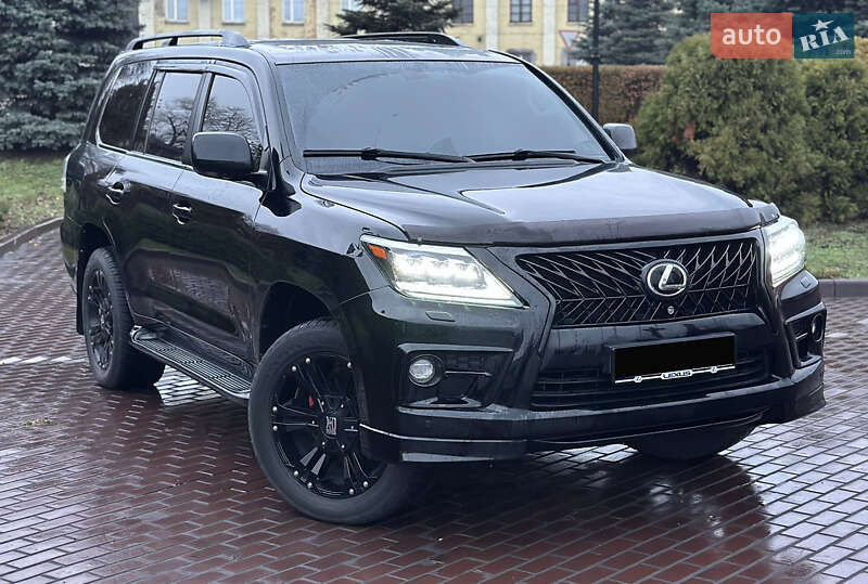Внедорожник / Кроссовер Lexus LX 2008 в Днепре