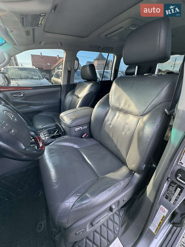 Позашляховик / Кросовер Lexus LX 2008 в Івано-Франківську