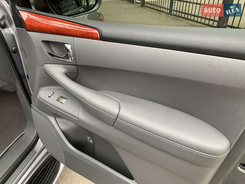 Внедорожник / Кроссовер Lexus LX 2008 в Кривом Роге фото 38 Внедорожник / Кроссовер Lexus LX 2008 в Кривом Роге